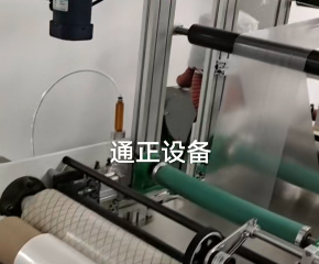 二層吹膜現(xiàn)場試機(jī)